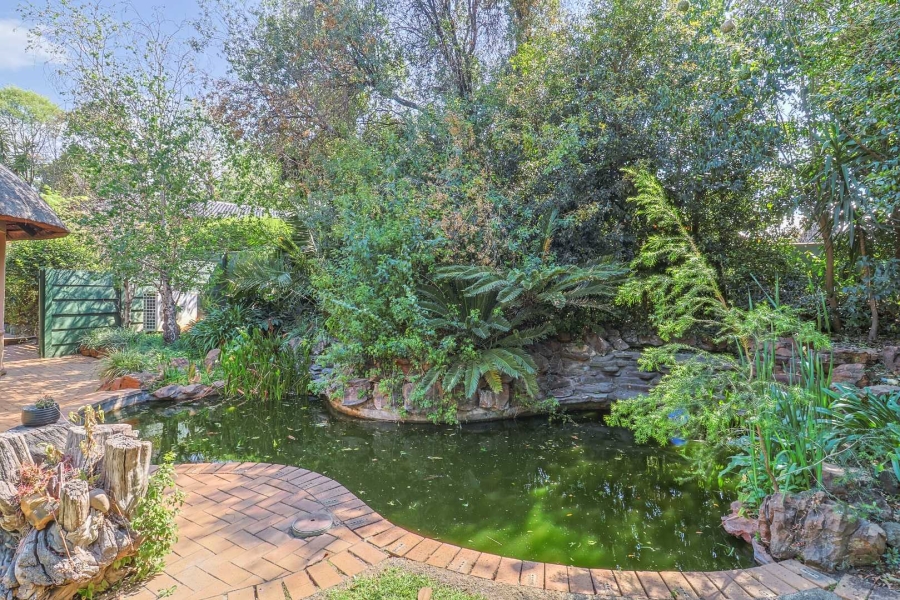 4 Bedroom Property for Sale in Weltevreden A H Gauteng