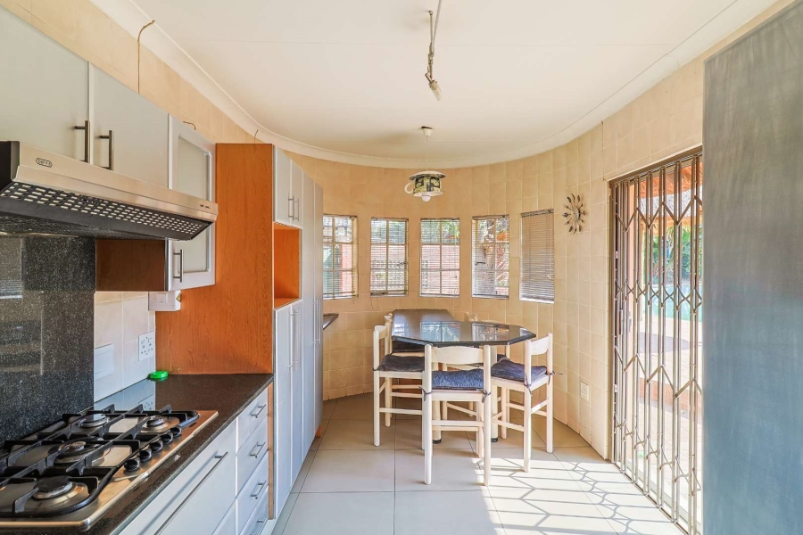 4 Bedroom Property for Sale in Weltevreden A H Gauteng