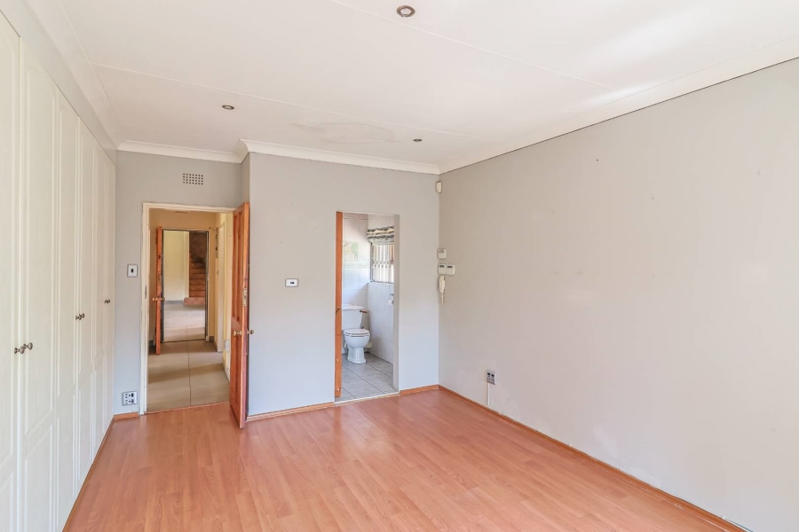 4 Bedroom Property for Sale in Weltevreden A H Gauteng