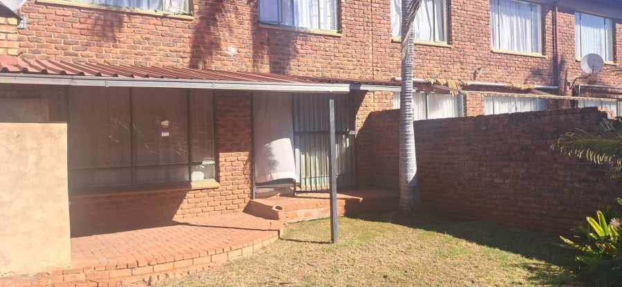 3 Bedroom Property for Sale in The Orchards Gauteng