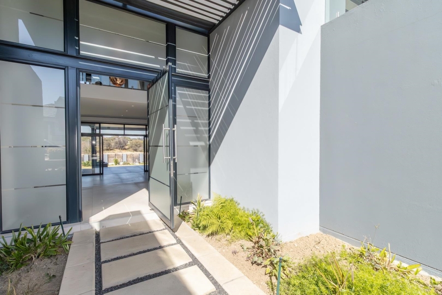 6 Bedroom Property for Sale in Waterfall Country Estate Gauteng