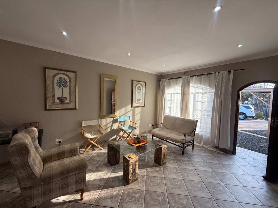 To Let 3 Bedroom Property for Rent in Strubensvallei Gauteng