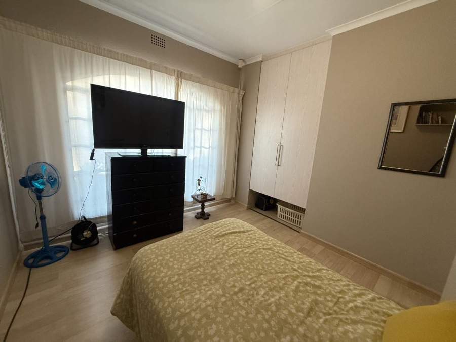 To Let 3 Bedroom Property for Rent in Strubensvallei Gauteng