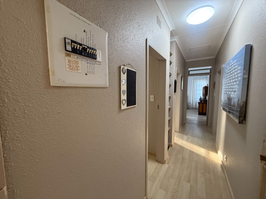 To Let 3 Bedroom Property for Rent in Strubensvallei Gauteng