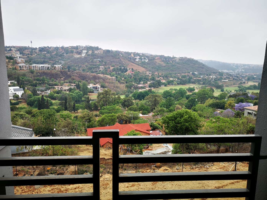 To Let 2 Bedroom Property for Rent in Glenvista Gauteng