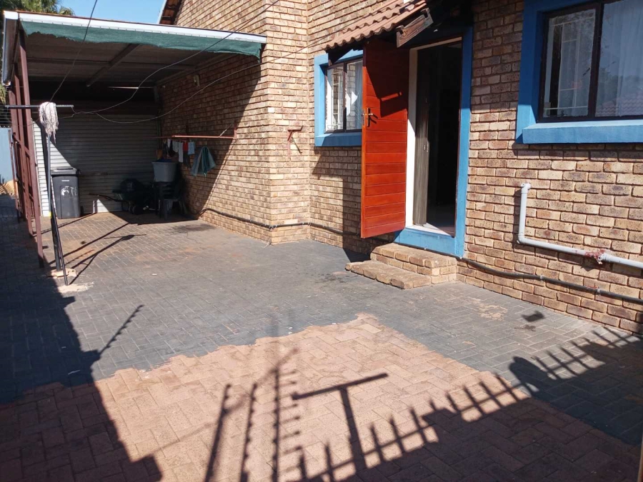 3 Bedroom Property for Sale in Ninapark Gauteng