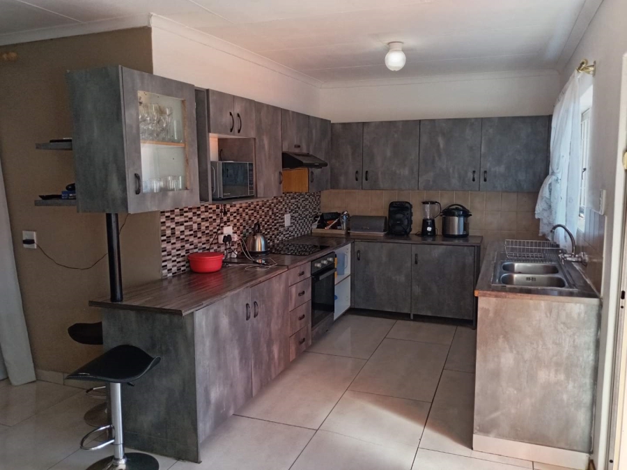 3 Bedroom Property for Sale in Ninapark Gauteng
