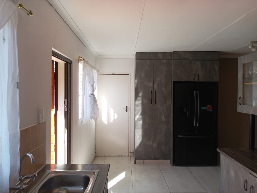 3 Bedroom Property for Sale in Ninapark Gauteng
