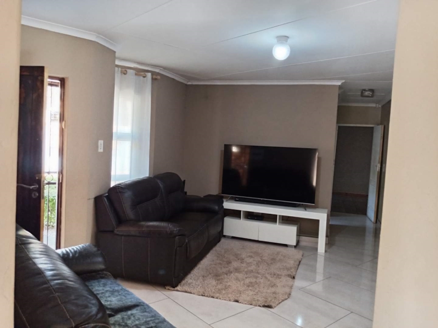 3 Bedroom Property for Sale in Ninapark Gauteng