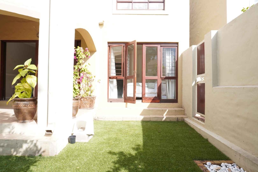 2 Bedroom Property for Sale in Morningside Gauteng
