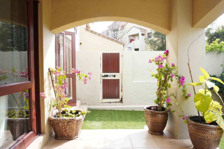 2 Bedroom Property for Sale in Morningside Gauteng