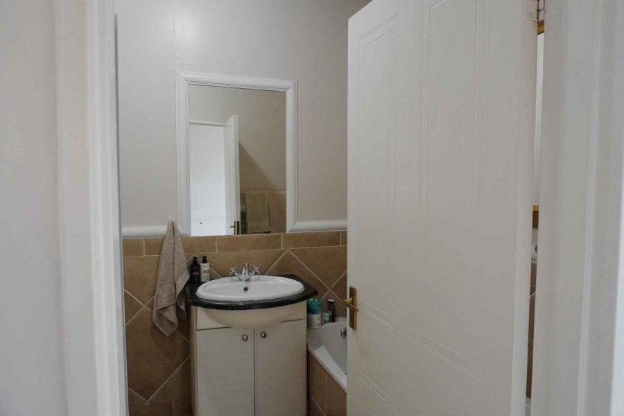 2 Bedroom Property for Sale in Morningside Gauteng