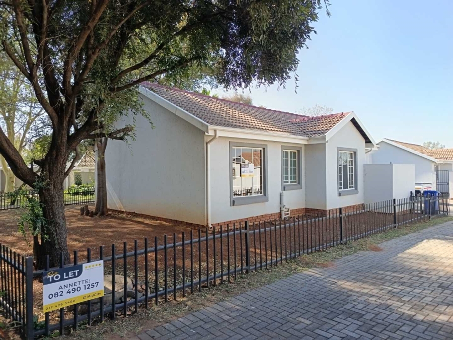 To Let 3 Bedroom Property for Rent in Hartbeeshoek Gauteng