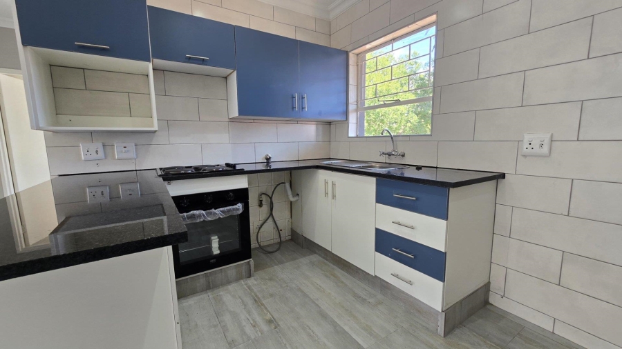 2 Bedroom Property for Sale in New Redruth Gauteng