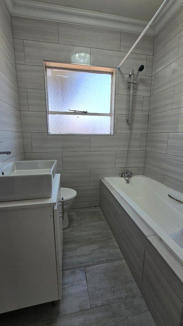 2 Bedroom Property for Sale in New Redruth Gauteng