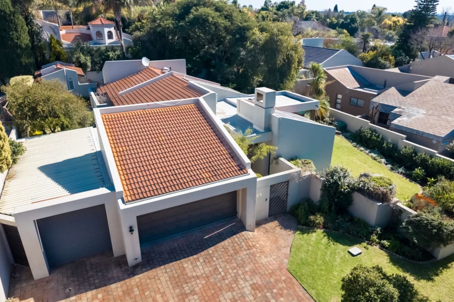 To Let 4 Bedroom Property for Rent in Fourways Gardens Gauteng