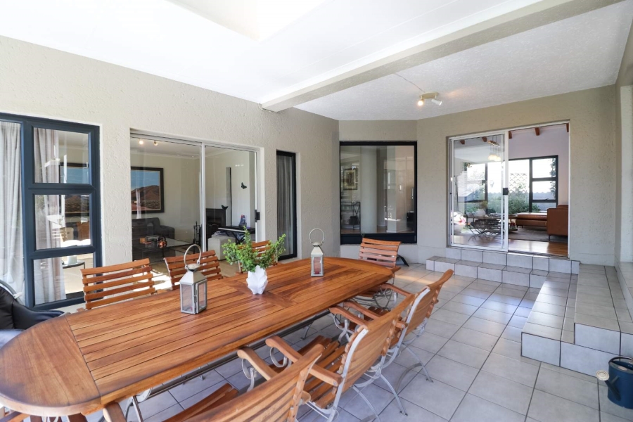 To Let 4 Bedroom Property for Rent in Fourways Gardens Gauteng