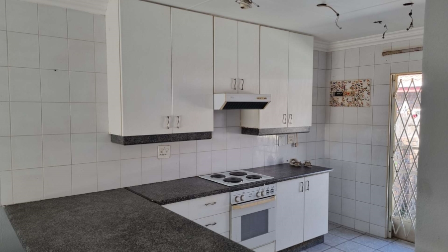 2 Bedroom Property for Sale in Mayfield Gauteng