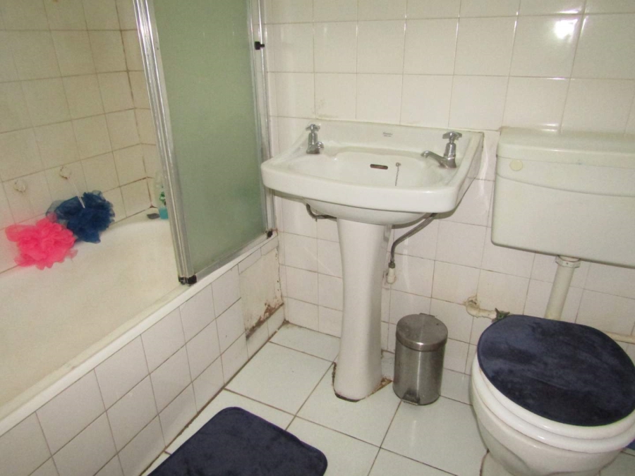 2 Bedroom Property for Sale in Glenhazel Gauteng