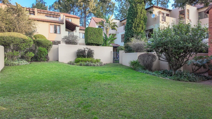 2 Bedroom Property for Sale in Bryanston Gauteng