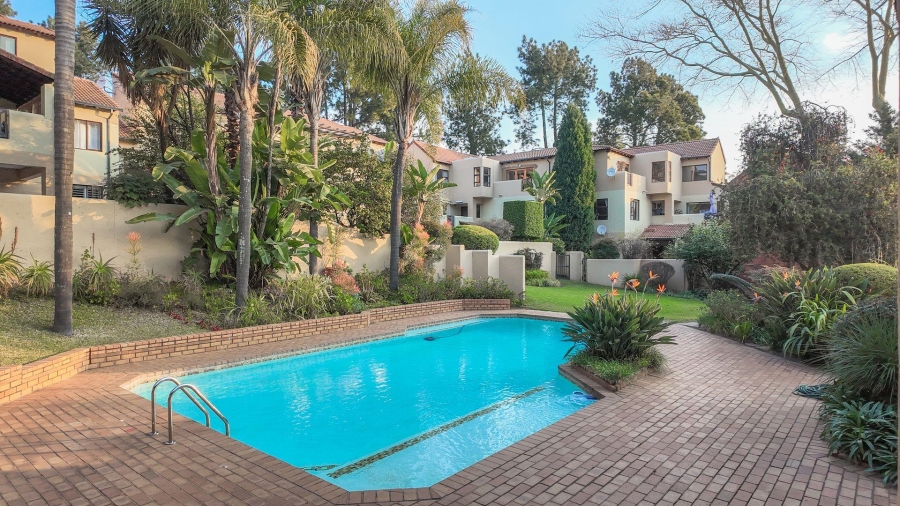 2 Bedroom Property for Sale in Bryanston Gauteng