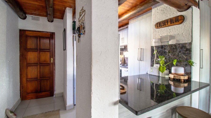 2 Bedroom Property for Sale in Bryanston Gauteng