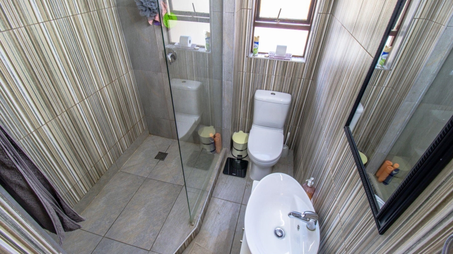 2 Bedroom Property for Sale in Bryanston Gauteng