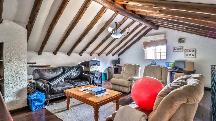 2 Bedroom Property for Sale in Bryanston Gauteng