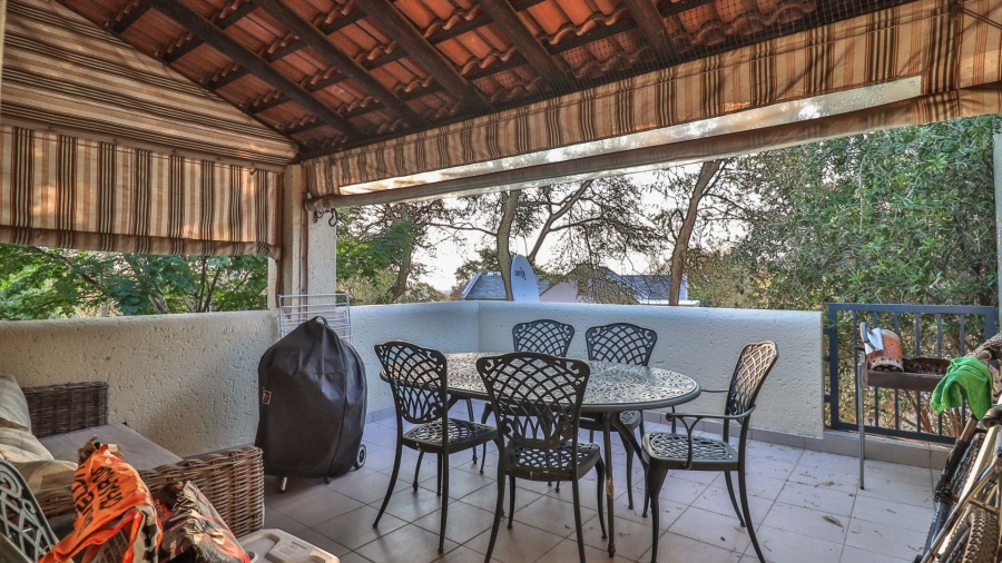 2 Bedroom Property for Sale in Bryanston Gauteng