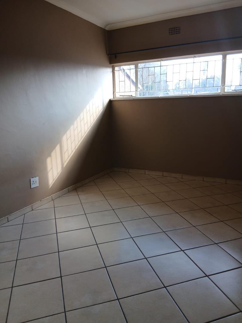 To Let 3 Bedroom Property for Rent in Dersley Gauteng