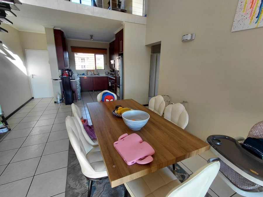 2 Bedroom Property for Sale in Sunninghill Gauteng