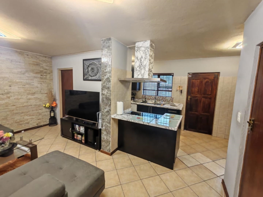 3 Bedroom Property for Sale in Klopperpark Gauteng