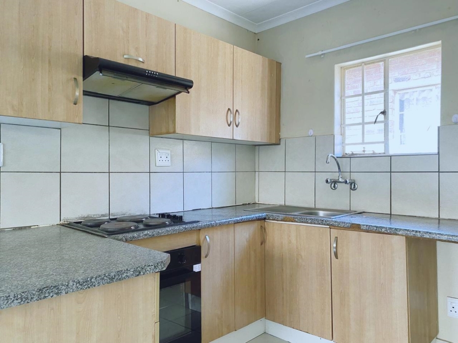 2 Bedroom Property for Sale in Kempton Park Gauteng