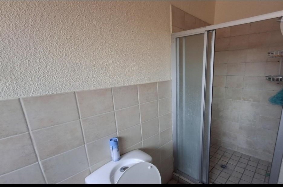 2 Bedroom Property for Sale in Edleen Gauteng