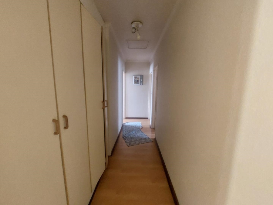 To Let 3 Bedroom Property for Rent in South Crest Gauteng