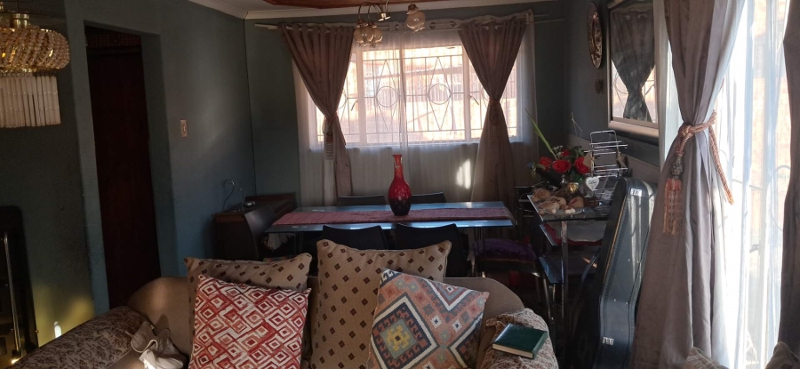 3 Bedroom Property for Sale in Soshanguve DD Gauteng
