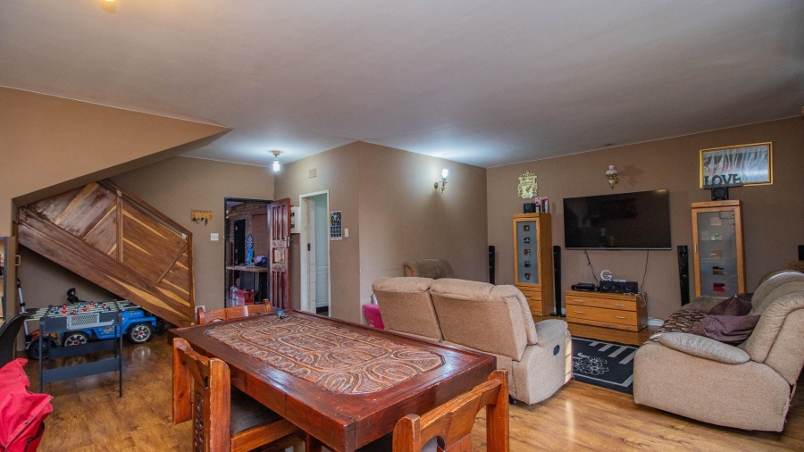 2 Bedroom Property for Sale in Benoni Central Gauteng