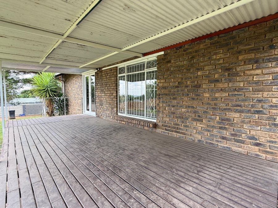 To Let 3 Bedroom Property for Rent in Sundowner Gauteng