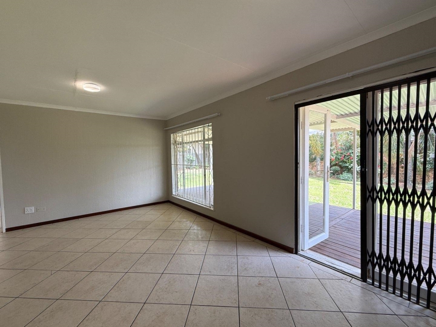 To Let 3 Bedroom Property for Rent in Sundowner Gauteng