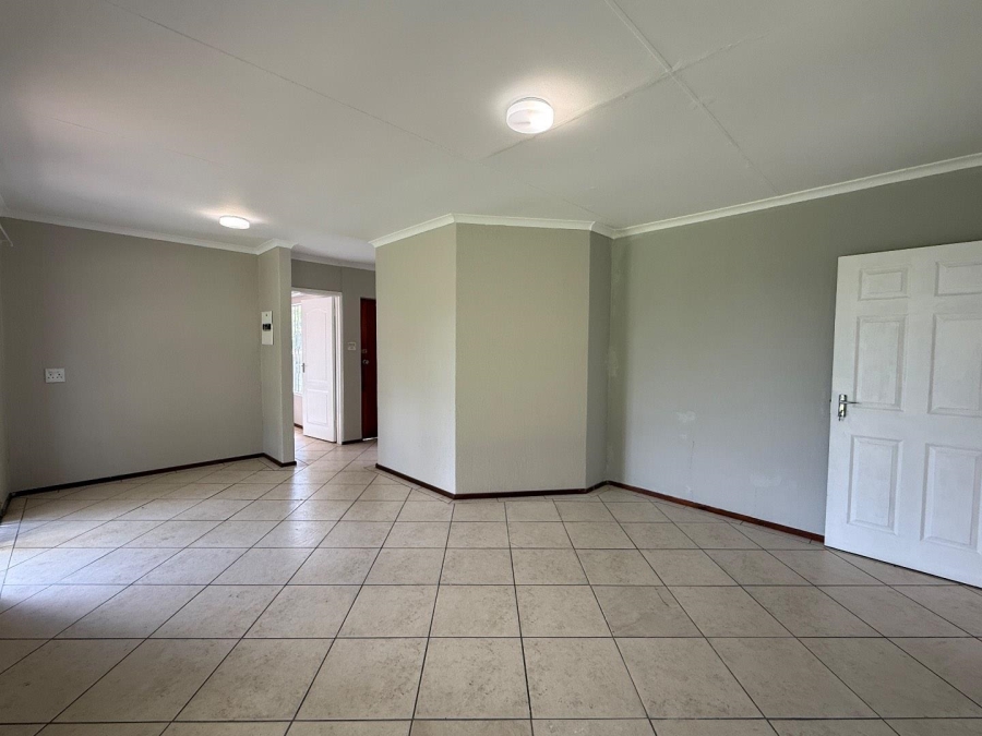 To Let 3 Bedroom Property for Rent in Sundowner Gauteng