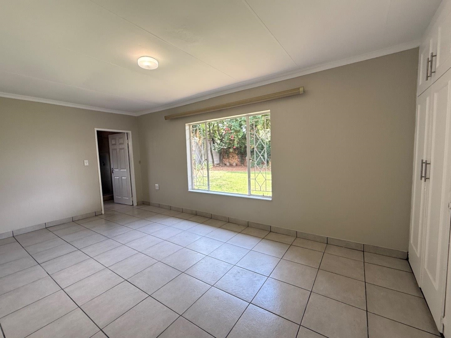 To Let 3 Bedroom Property for Rent in Sundowner Gauteng
