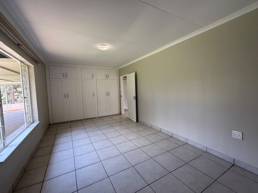To Let 3 Bedroom Property for Rent in Sundowner Gauteng