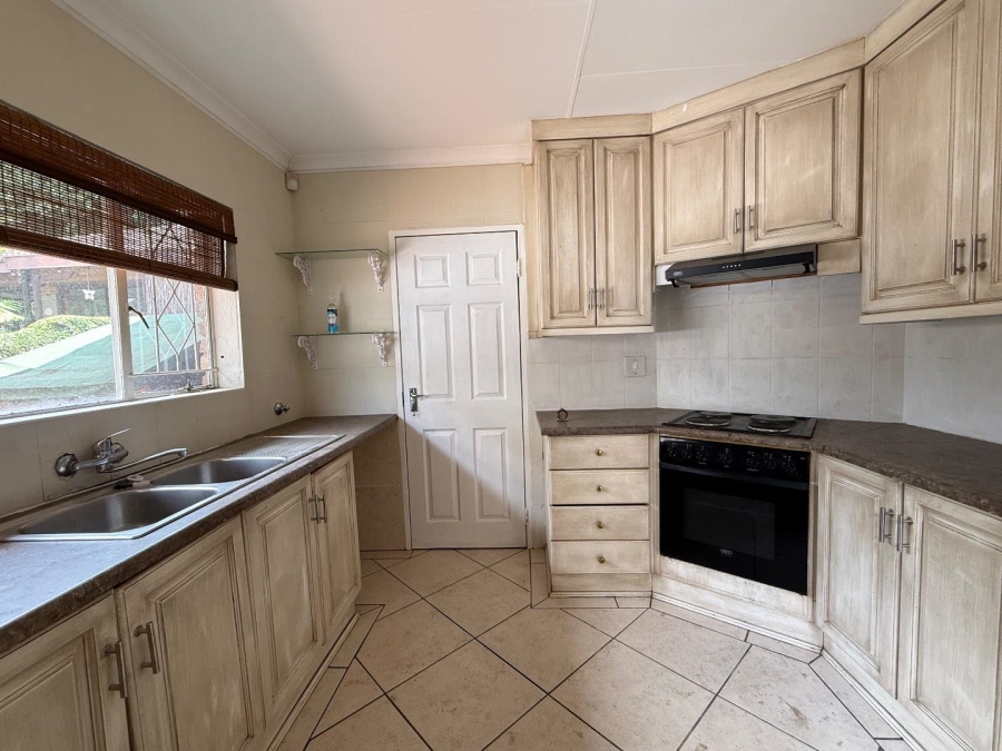 To Let 3 Bedroom Property for Rent in Sundowner Gauteng