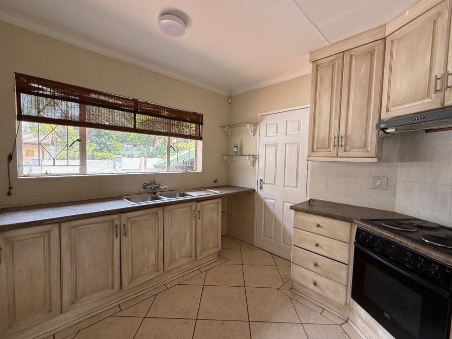 To Let 3 Bedroom Property for Rent in Sundowner Gauteng