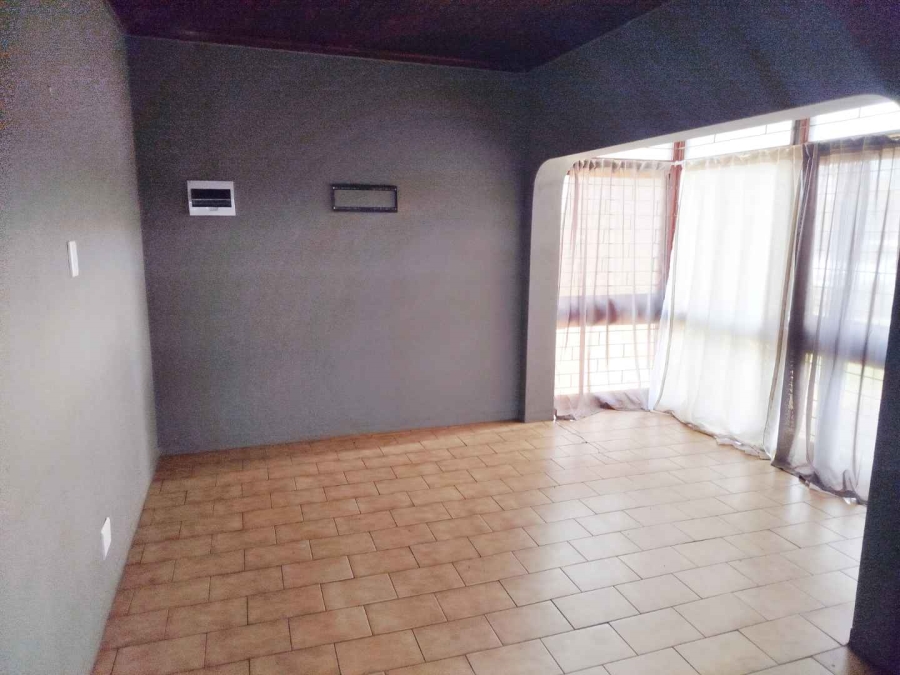 To Let 3 Bedroom Property for Rent in Pretoria North Gauteng