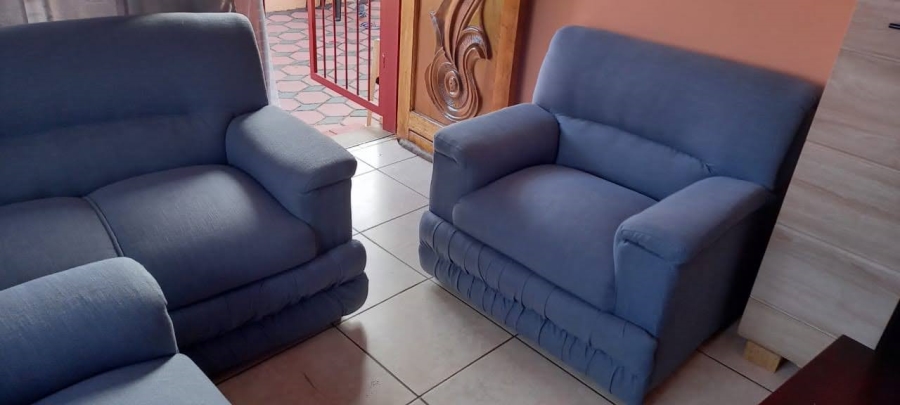 To Let 3 Bedroom Property for Rent in Soshanguve FF Gauteng