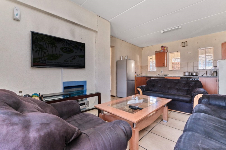 2 Bedroom Property for Sale in Laser Park Gauteng