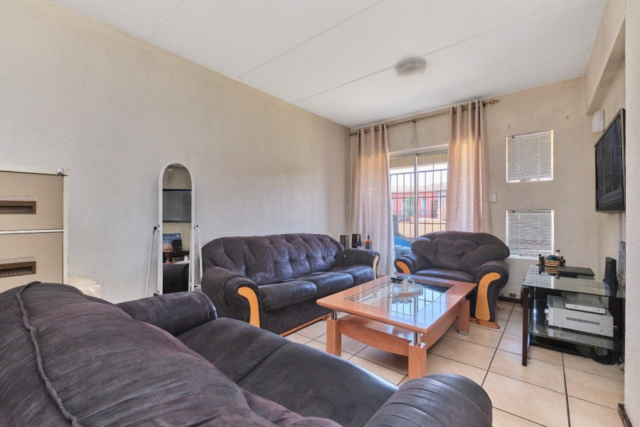 2 Bedroom Property for Sale in Laser Park Gauteng