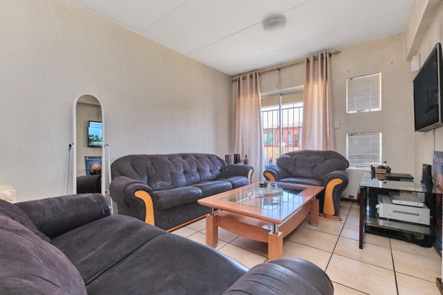 2 Bedroom Property for Sale in Laser Park Gauteng