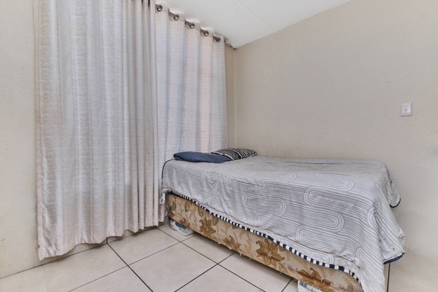 2 Bedroom Property for Sale in Laser Park Gauteng